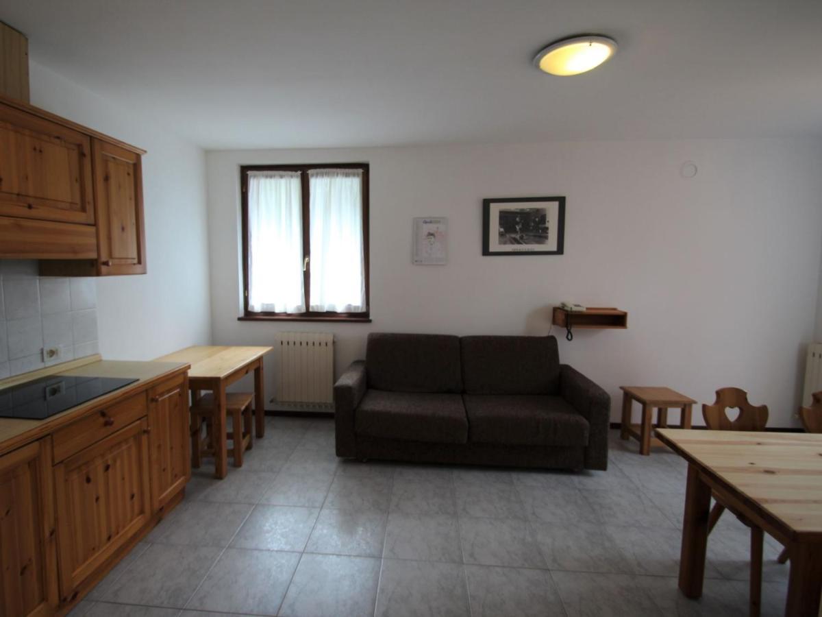 Apartment Lembondel-4 By Interhome Tiarno di Sotto Eksteriør bilde
